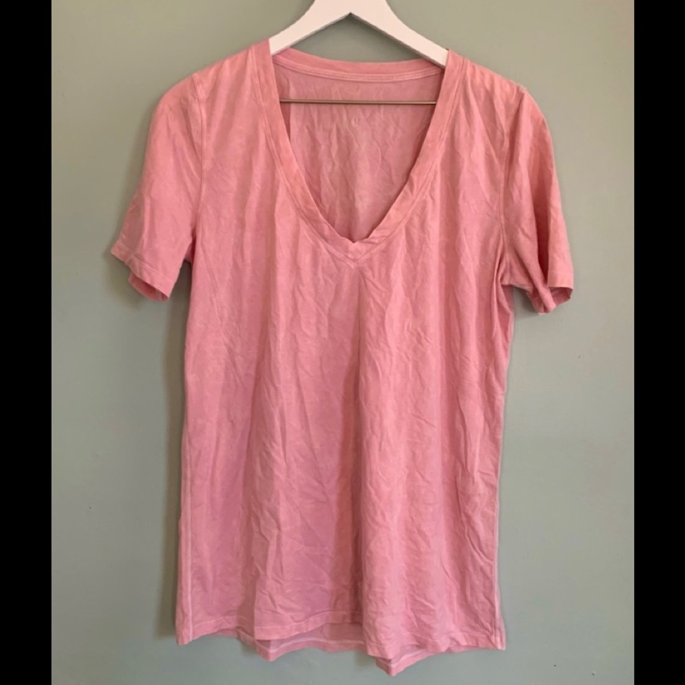 Lululemon v neck- size 8